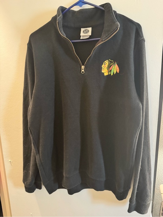 NHL Other - NHL Black Quarter-Zip Pullover with Multicolor Chicago Blackhawks Logo